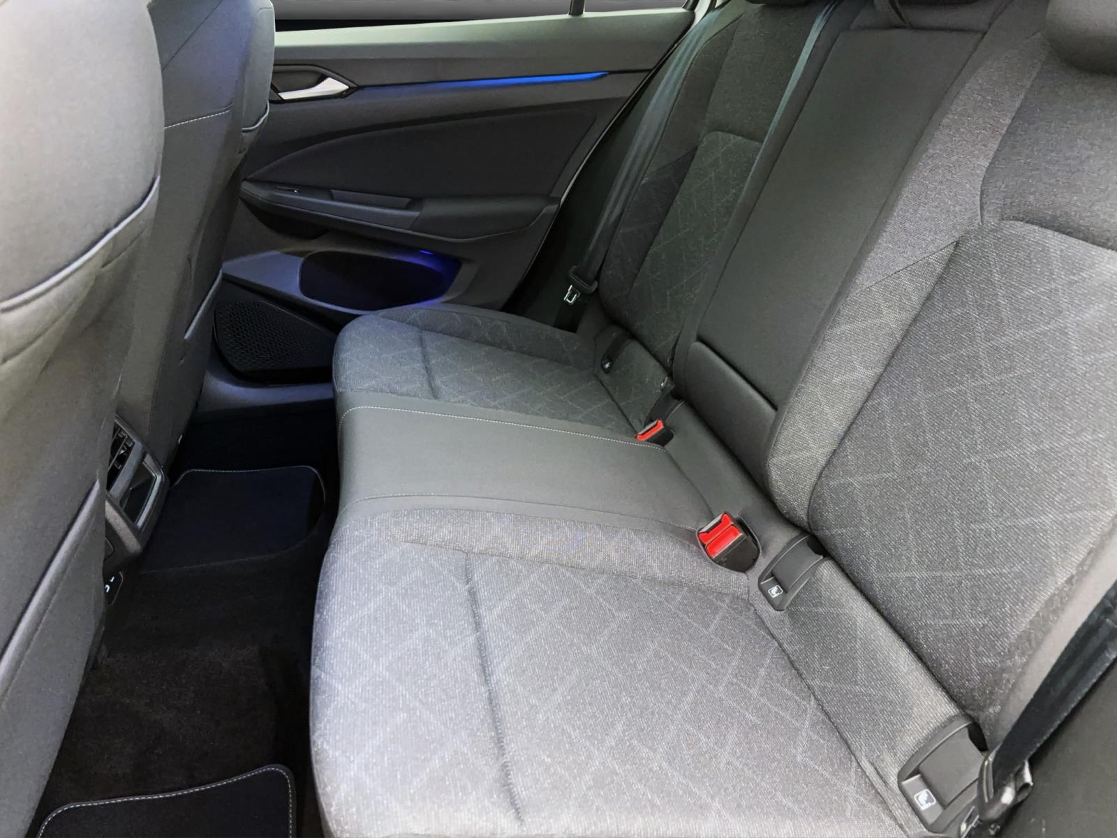 Volkswagen Golf Variant 2.0 TDI DSG LIFE NAVI ACC KAMERA LED