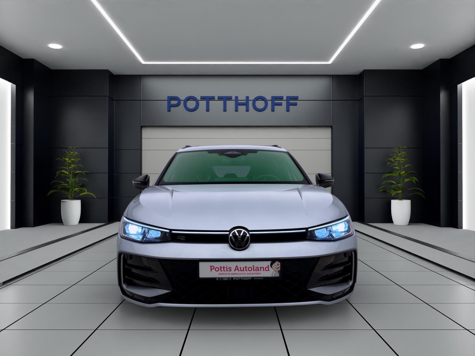Volkswagen Passat Variant 2.0 TDI DSG R-LINE BLACK STYLE STANDHZG PANO