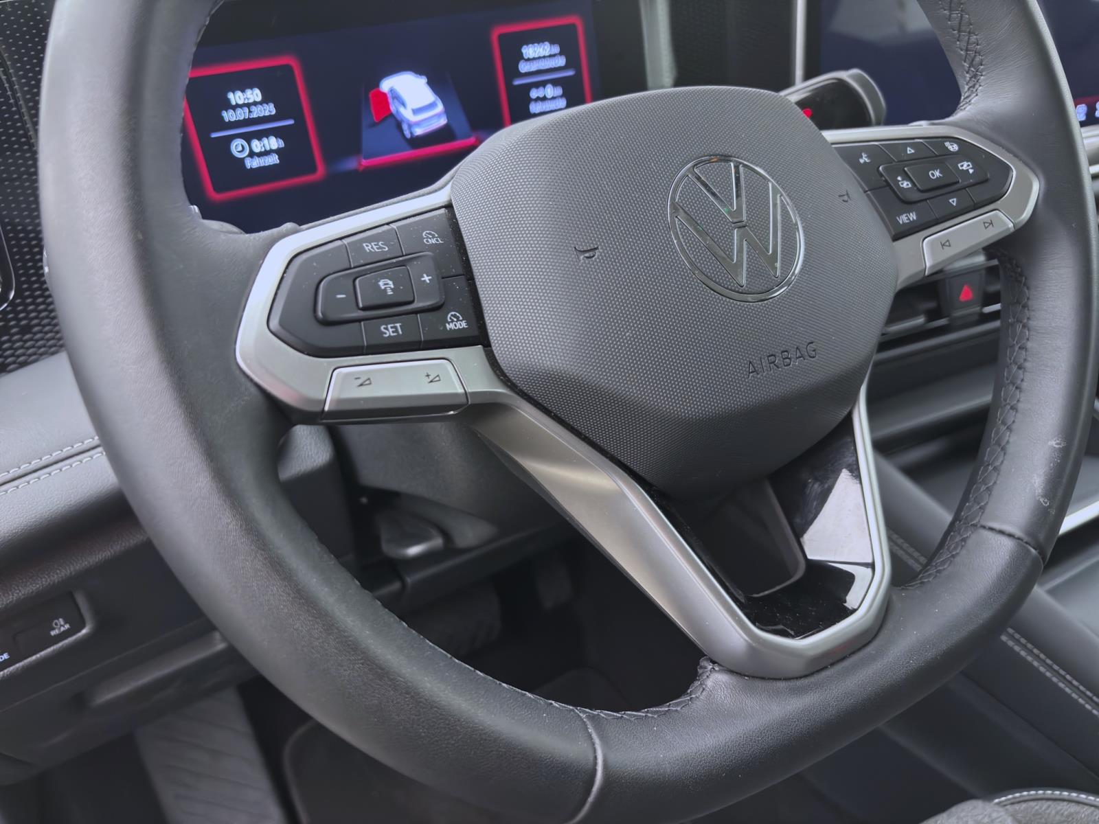 Volkswagen Tiguan 1.5 eTSI DSG LIFE AHK ACC KAMERA LED SITZHZG