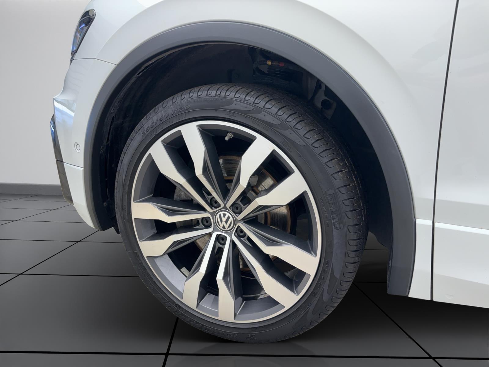 Volkswagen Tiguan Allspace 2.0 TDI DSG Highline 4Motion R-LineStandhzg Pano AHK ACC DCC AreaView