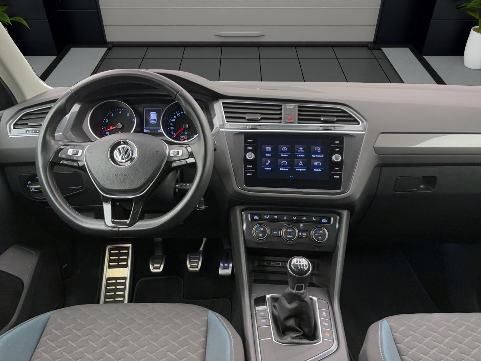 Volkswagen Tiguan 1.5 TSI IQ.Drive Navi AHK RearView LED Sitzhzg