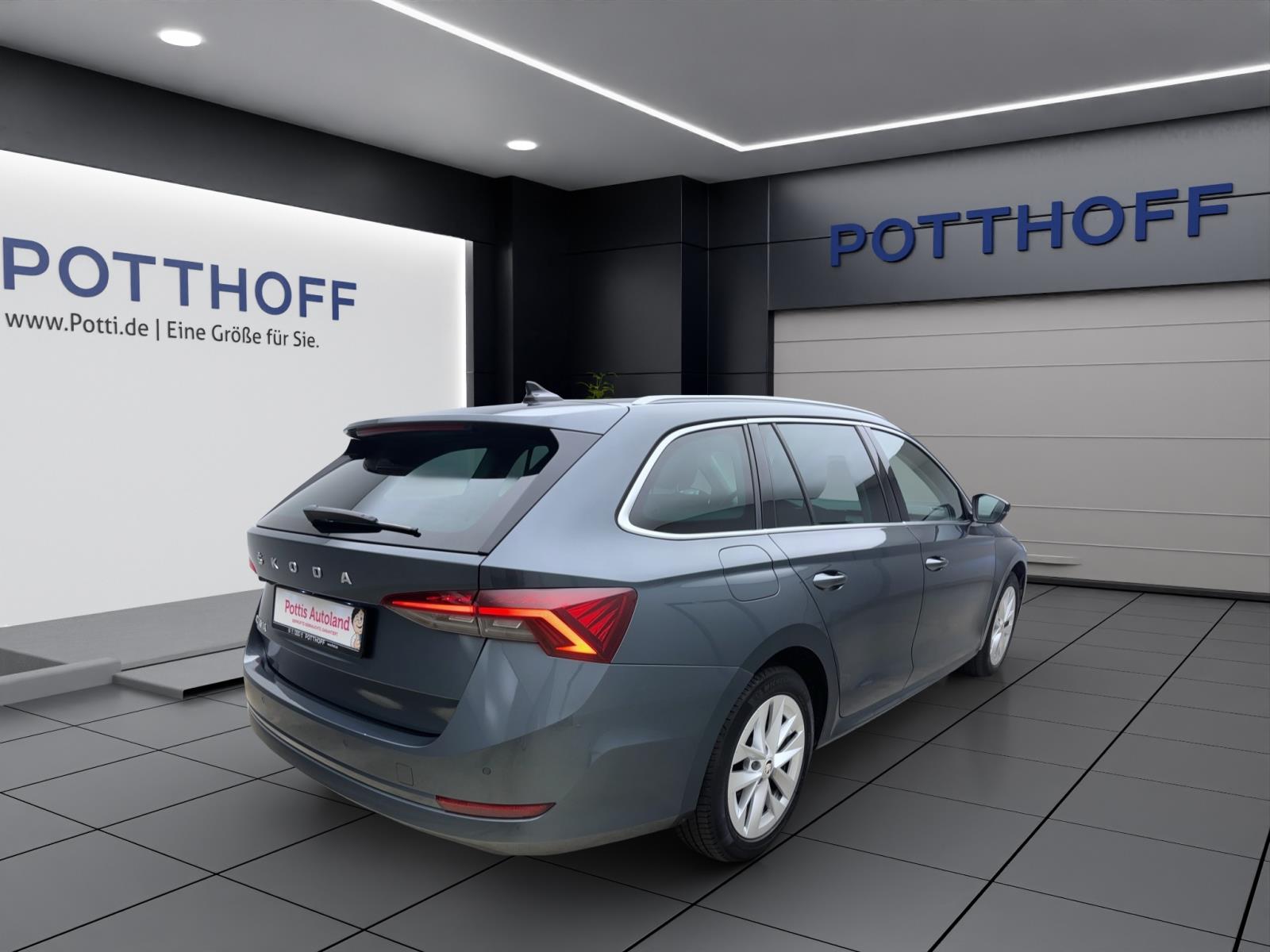 Skoda Octavia Combi 2.0 TDI DSG First EditionMatrix AHK Navi HUD Sitzhzg