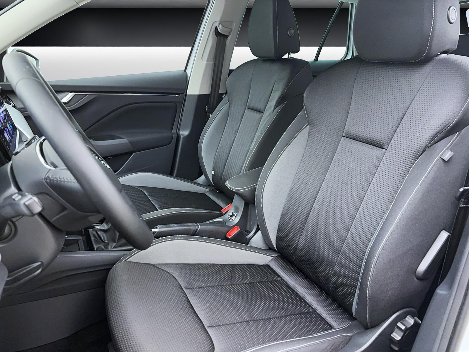 Skoda Kamiq 1.0 TSI AmbitionNavi LED Sitzhzg VirtCockpit