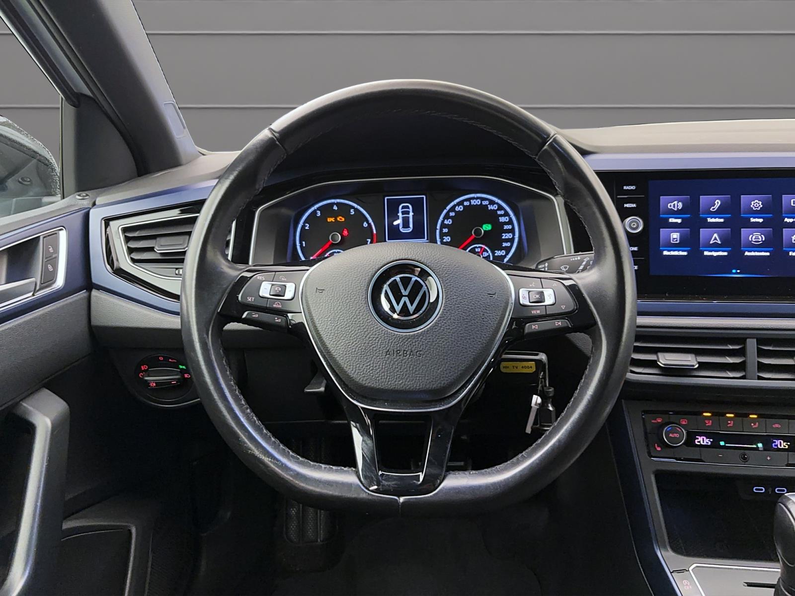 Volkswagen Polo 1.0 TSI DSG United Navi ACC Stizhzg FrontAssist