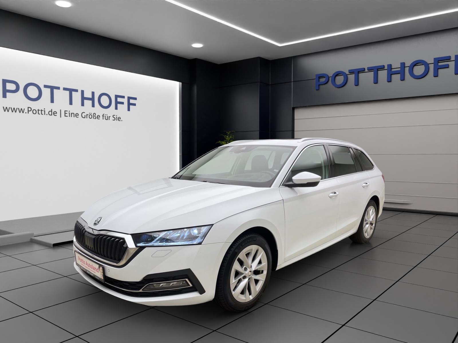 Skoda Octavia Combi 2.0 TDI DSG StyleMatrix Pano AHK Navi HUD ACC