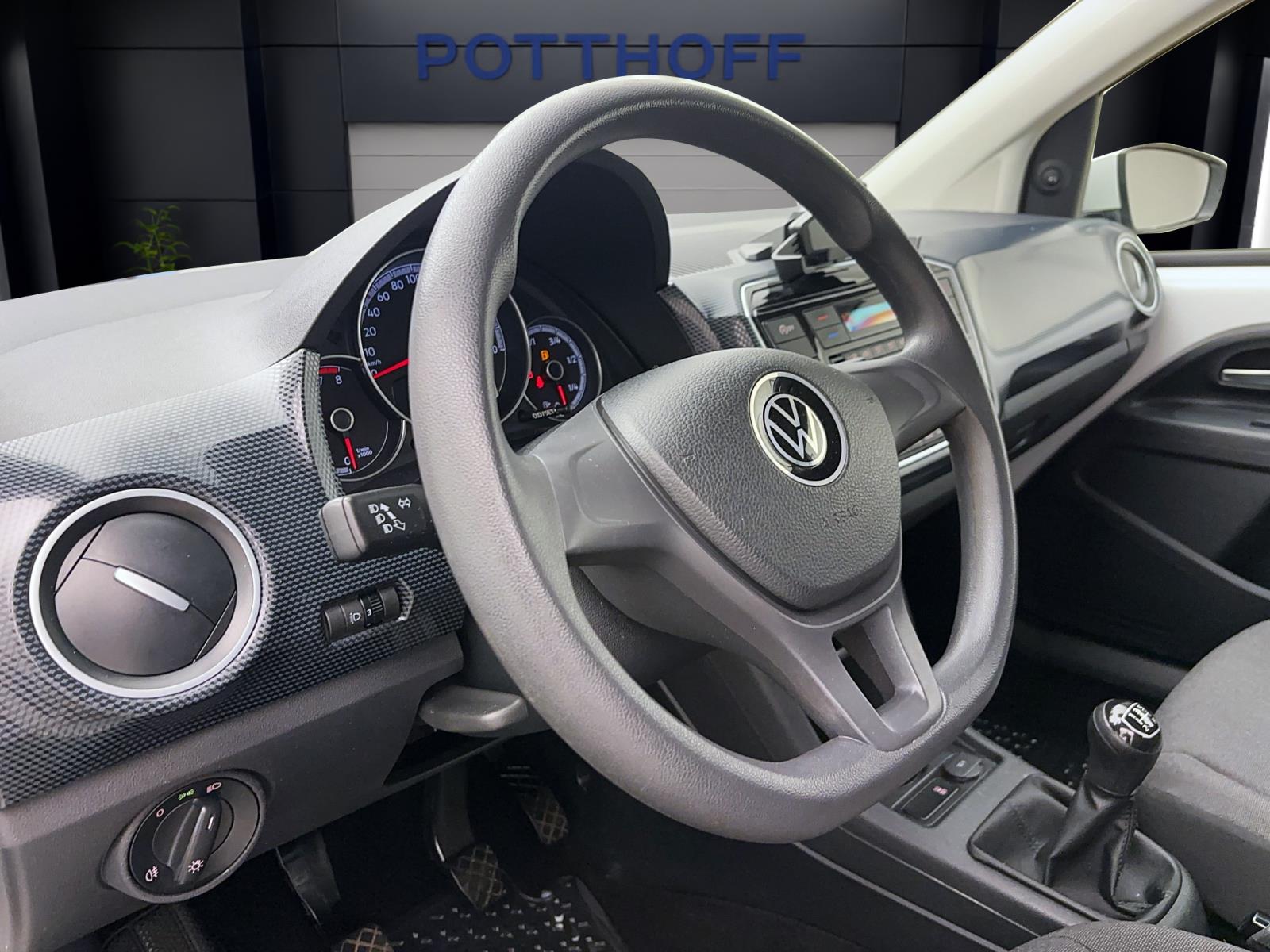 Volkswagen up! 1.0 TSI move up!Climatronic CompositionPhone