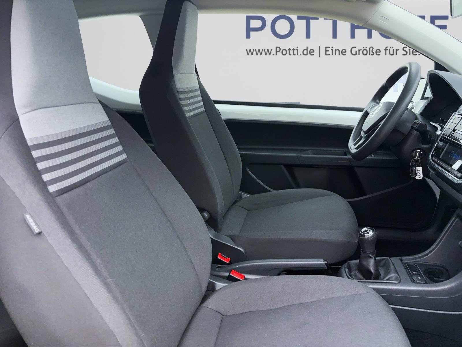Volkswagen up! 1.0 TSI move up!Climatronic CompositionPhone