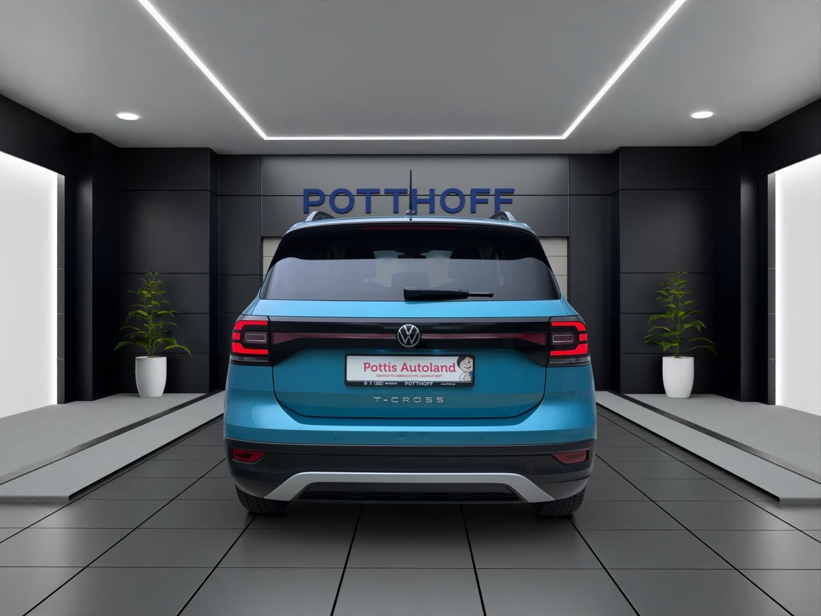 Volkswagen T-Cross 1.0 TSI Life Navi ACC LaneAssist LightAssist