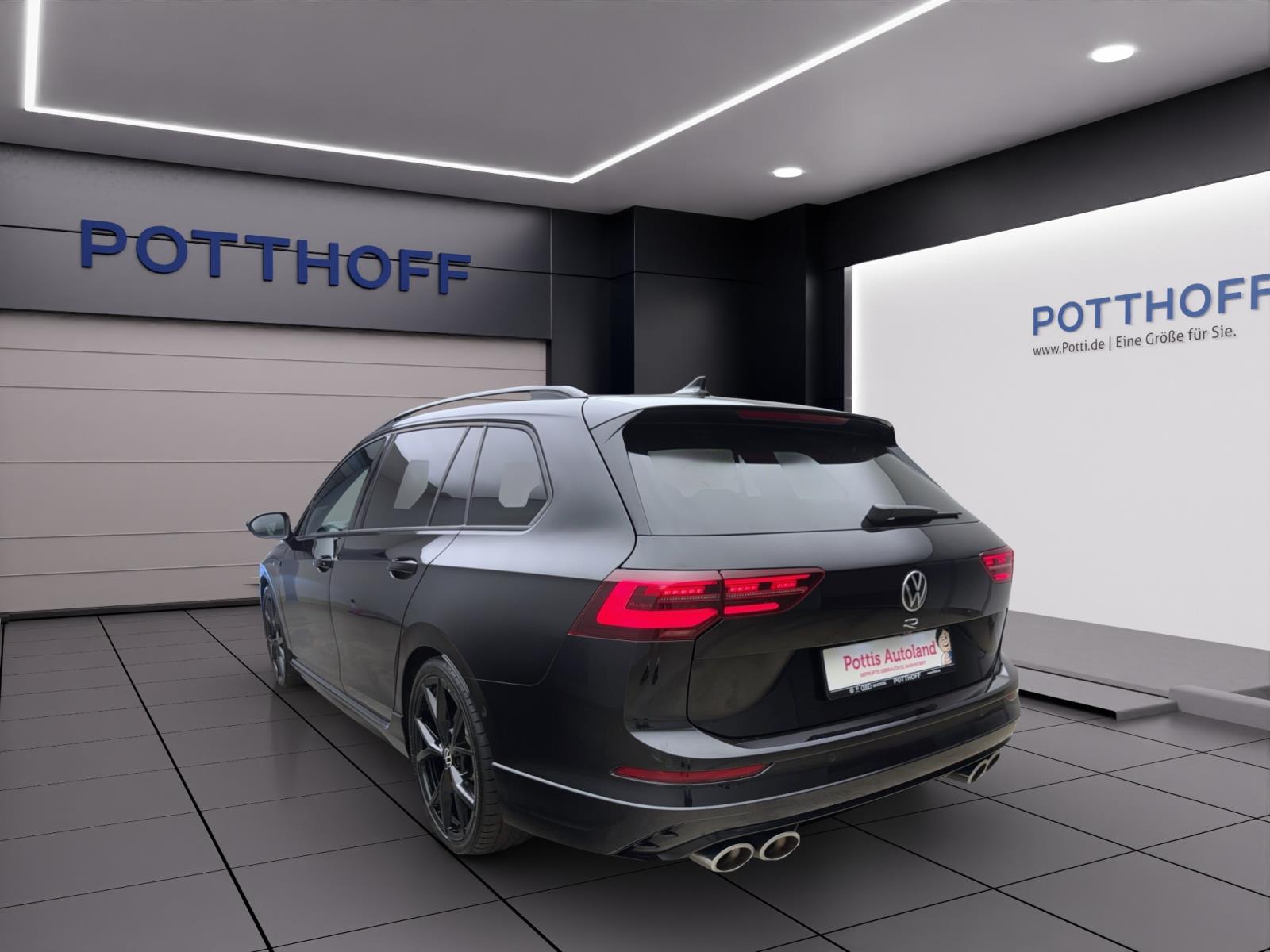 Volkswagen Golf Variant 8 2.0 TSI DSG R Black Style 4Motion ACC ParkAssist Kamera IQ.Light Sitzhzg