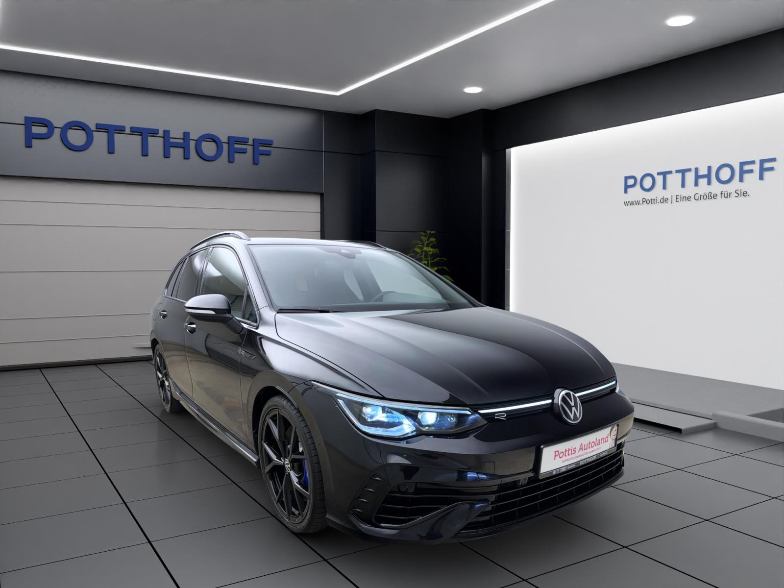 Volkswagen Golf Variant 8 2.0 TSI DSG R Black Style 4Motion ACC ParkAssist Kamera IQ.Light Sitzhzg