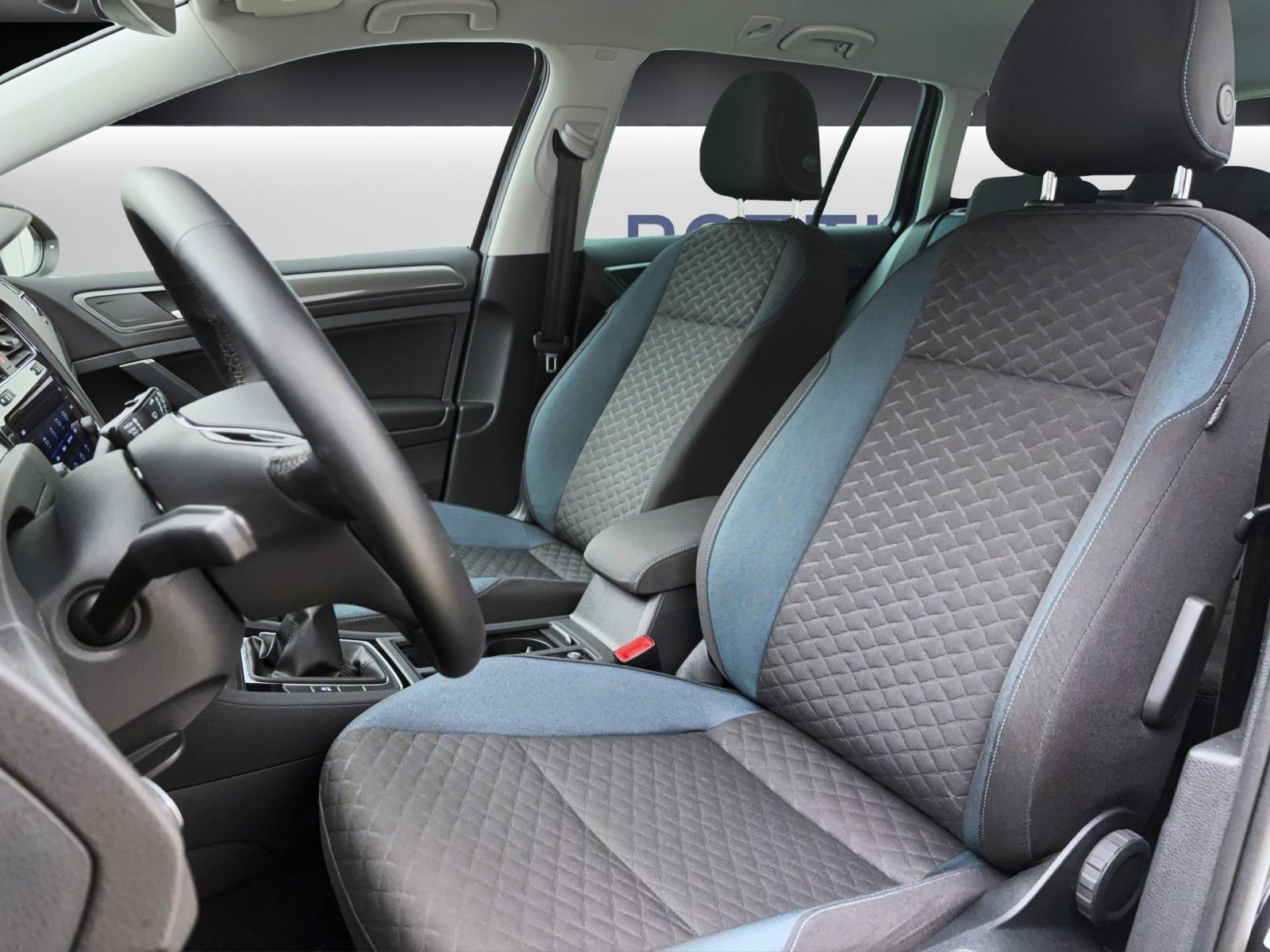 Volkswagen Golf Variant 7 VII 1.0 TSI Comfortline RearView BlindSpot LED LaneAssist Sitzhzg