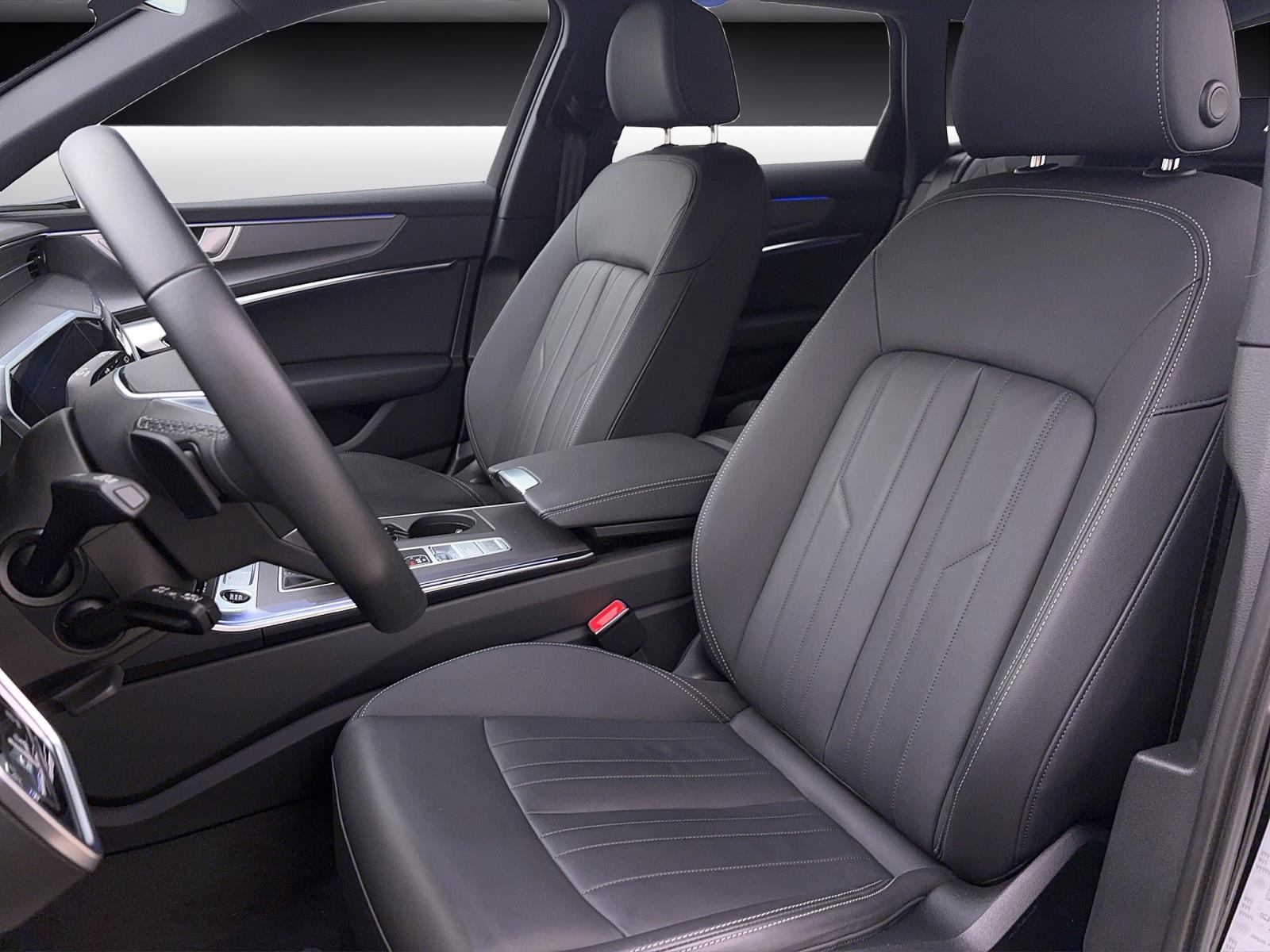 Audi A6 Avant 45 TFSI q sportPano ACC ParkAssist Kamera LED Navi
