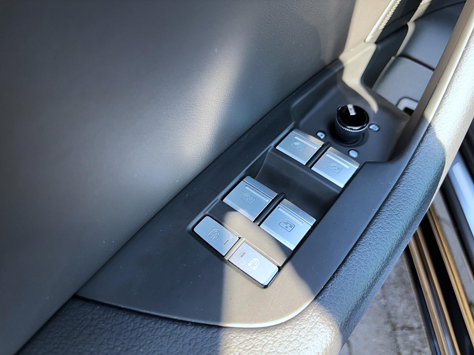 Audi A6 Avant 45 TFSI q sportPano ACC ParkAssist Kamera LED Navi