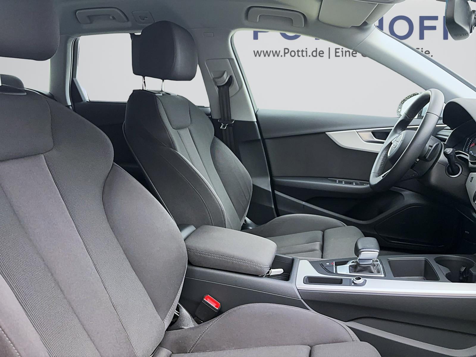 Audi A4 Avant 30 TDI PDC Navi Sitzhzg Tempo