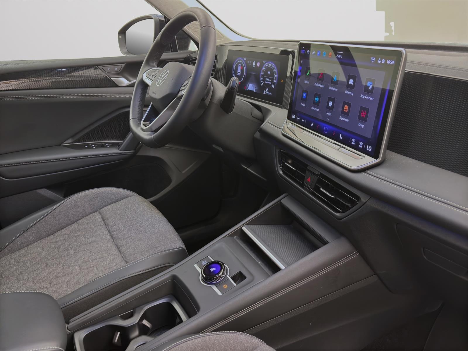 Bild 15: Volkswagen Tiguan 1.5 eTSI DSG LIFE LED KAMERA KLIMA AHK