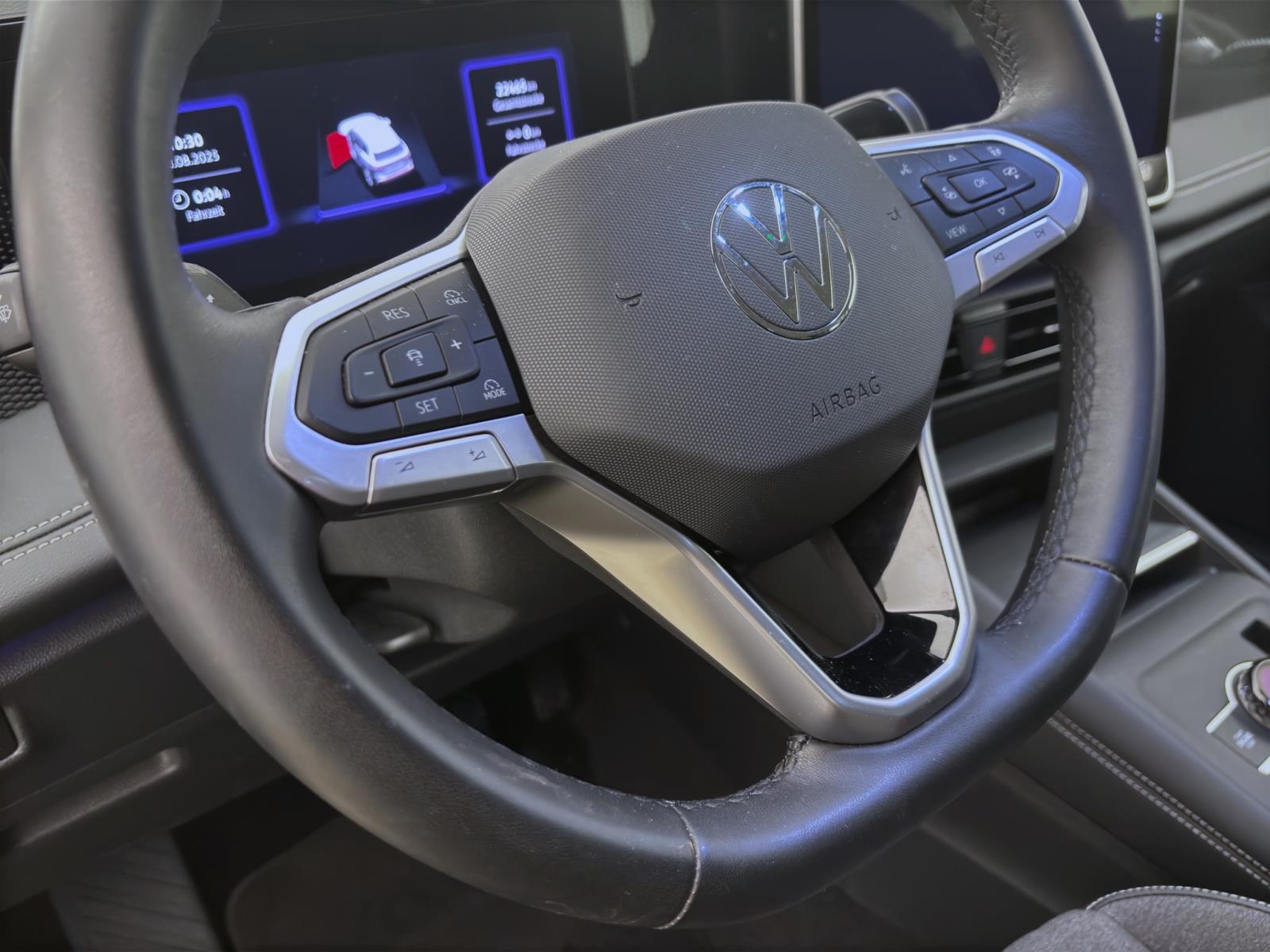 Bild 16: Volkswagen Tiguan 1.5 eTSI DSG LIFE LED KAMERA KLIMA AHK