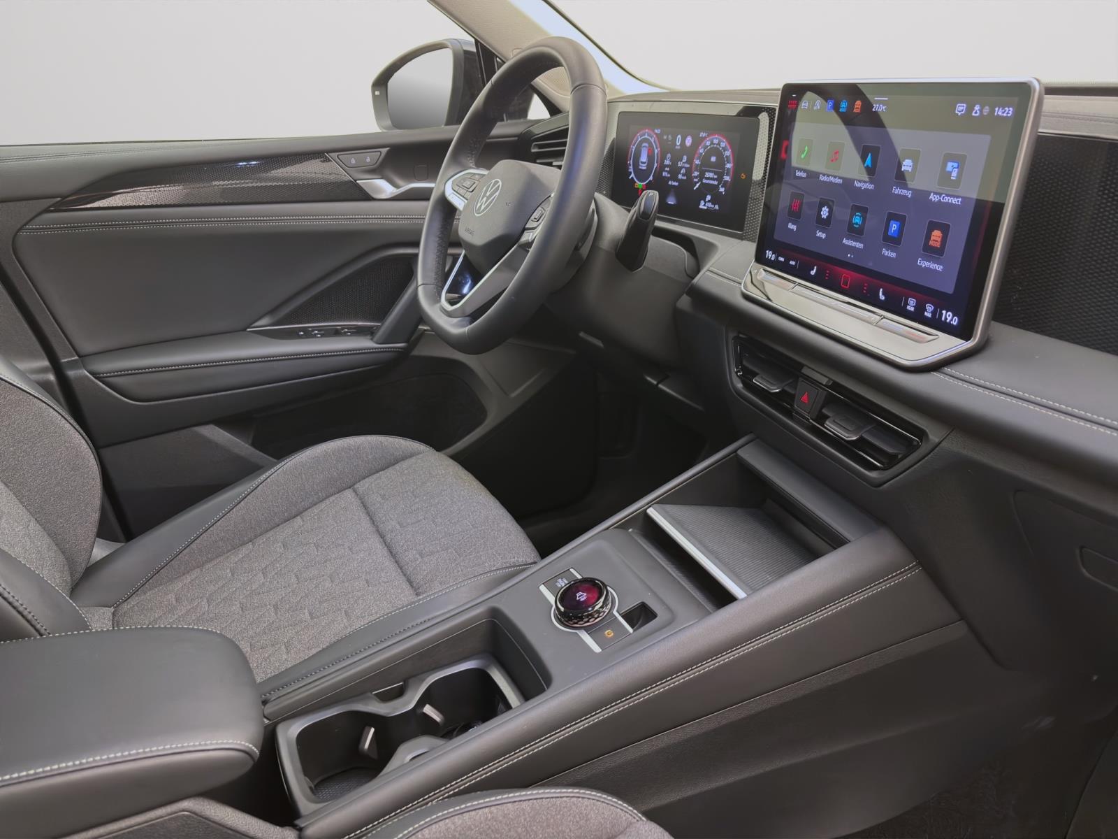 Bild 15: Volkswagen Tiguan 1.5 eTSI DSG LIFE AHK KAMERA ACC SITZHZG