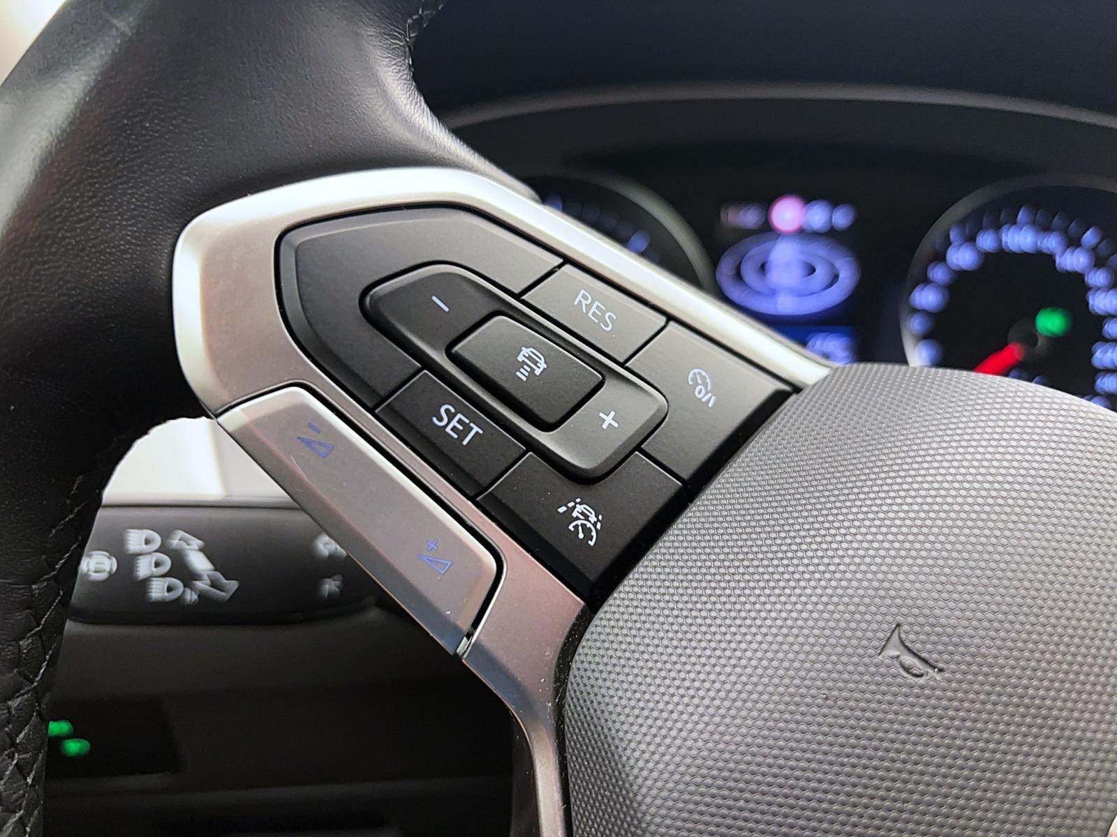 Volkswagen Passat Variant 2.0 TDI DSG BUSINESS AHK NAVI KAMERA LED