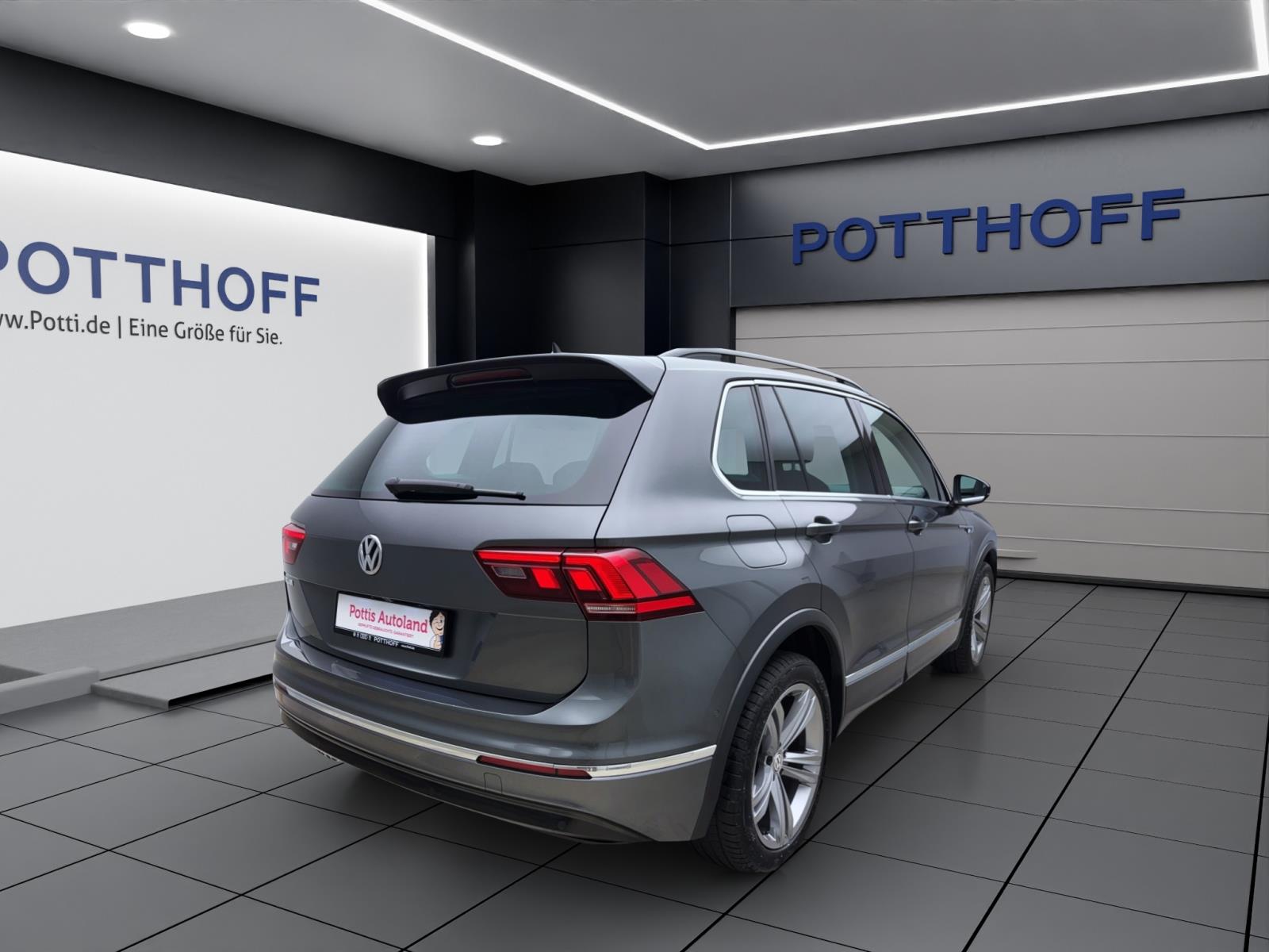 Volkswagen Tiguan 1.5 TSI Comfortline R-LineNavi LED RearView Sitzhzg LaneAssist