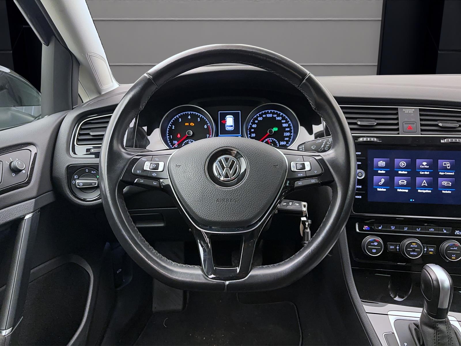 Volkswagen Golf Variant 7 VII 1.5 TSI DSG HighlineACC PDC LED Navi Winter Klima