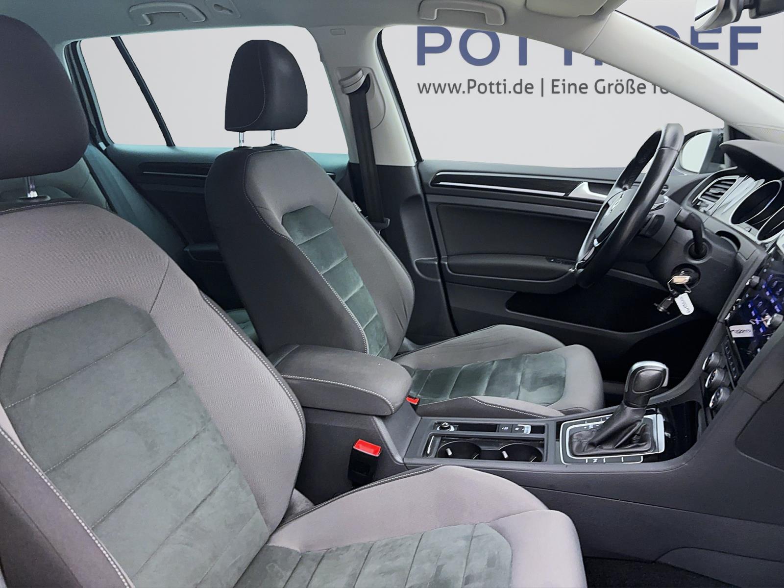 Volkswagen Golf Variant 7 VII 1.5 TSI DSG HighlineACC PDC LED Navi Winter Klima