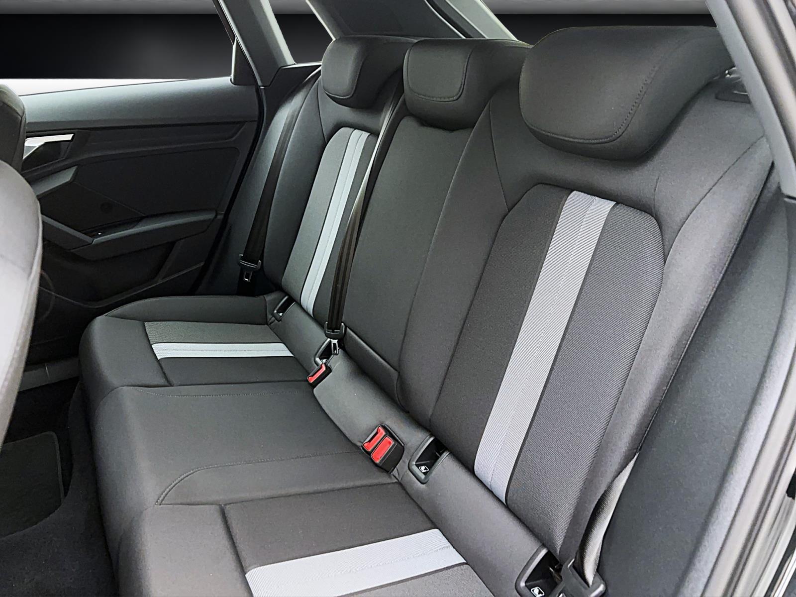 Audi A3 Sportback 35 TFSI advancedParkAssist Kamera Navi Sitzhzg