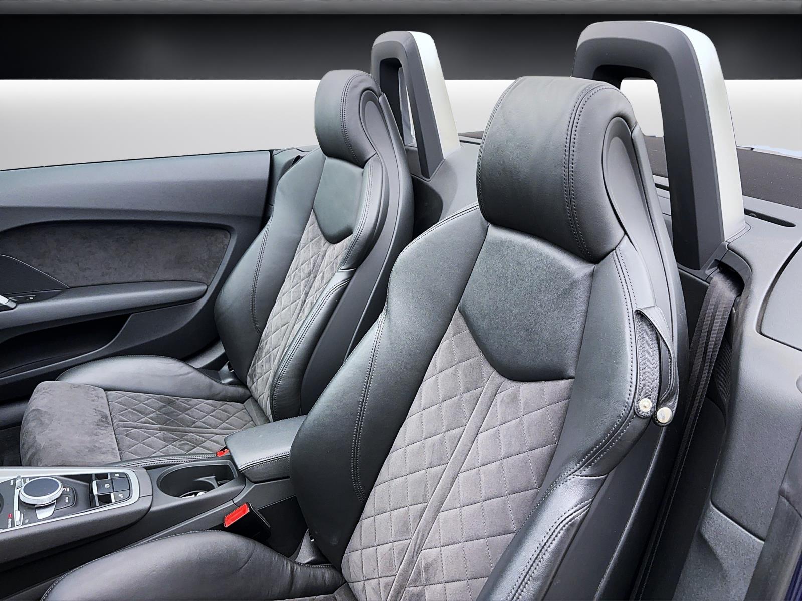 Audi TT Roadster 1.8 TFSI PDC Xenon Navi Sitzhzg Tempo