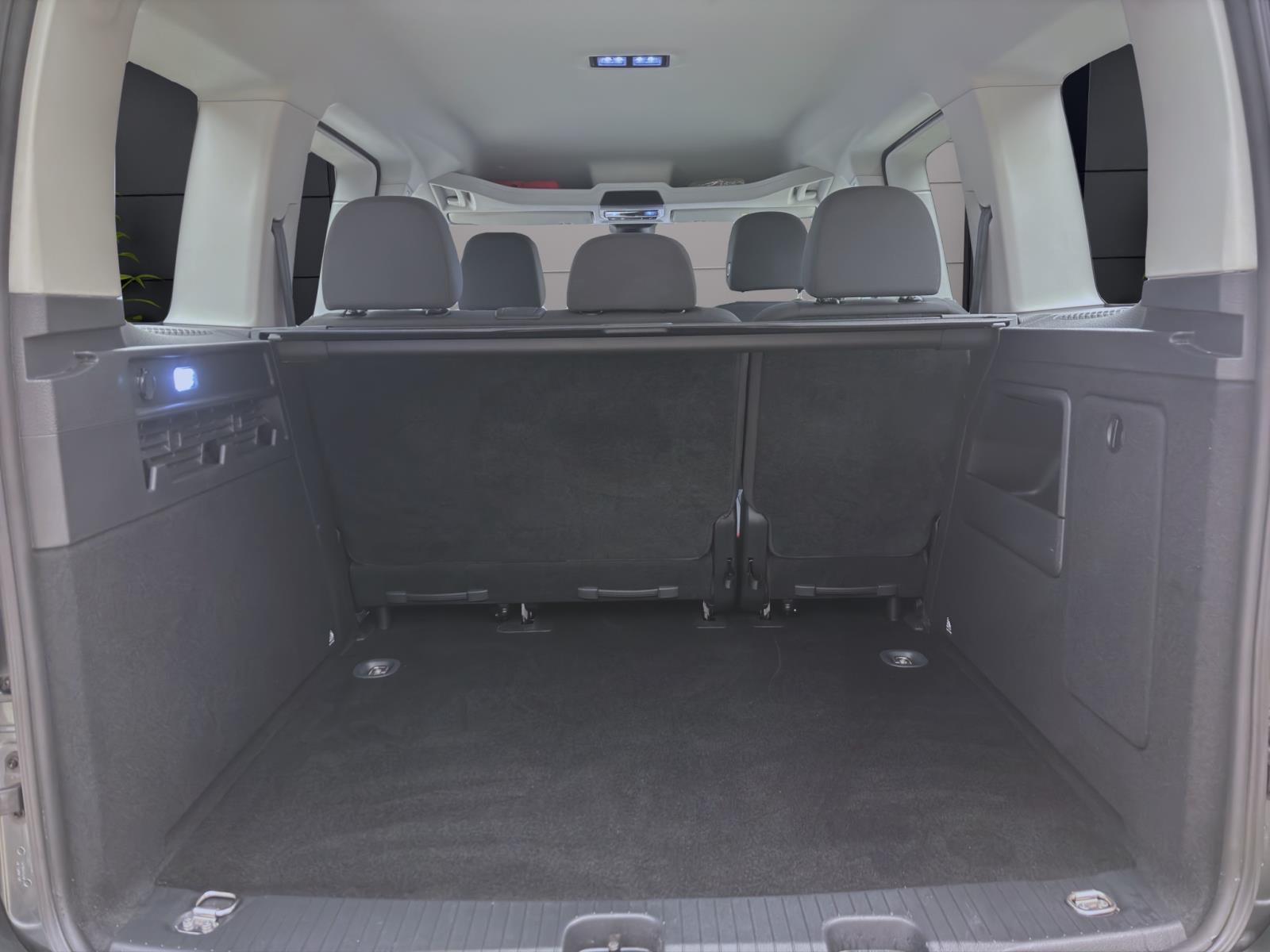 Bild 3: Volkswagen Caddy 1.5 TSI DSG LIFE SITZHZG GRA DAB+ KLIMA