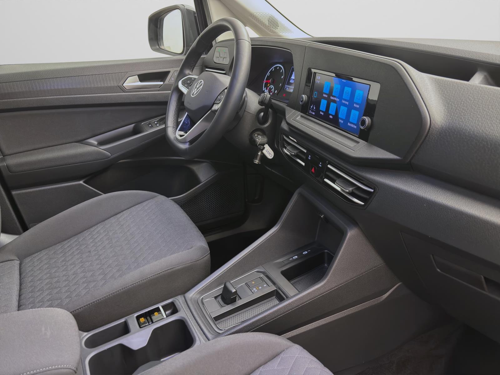 Volkswagen Caddy 1.5 TSI DSG LIFE KLIMA SITZHZG GRA