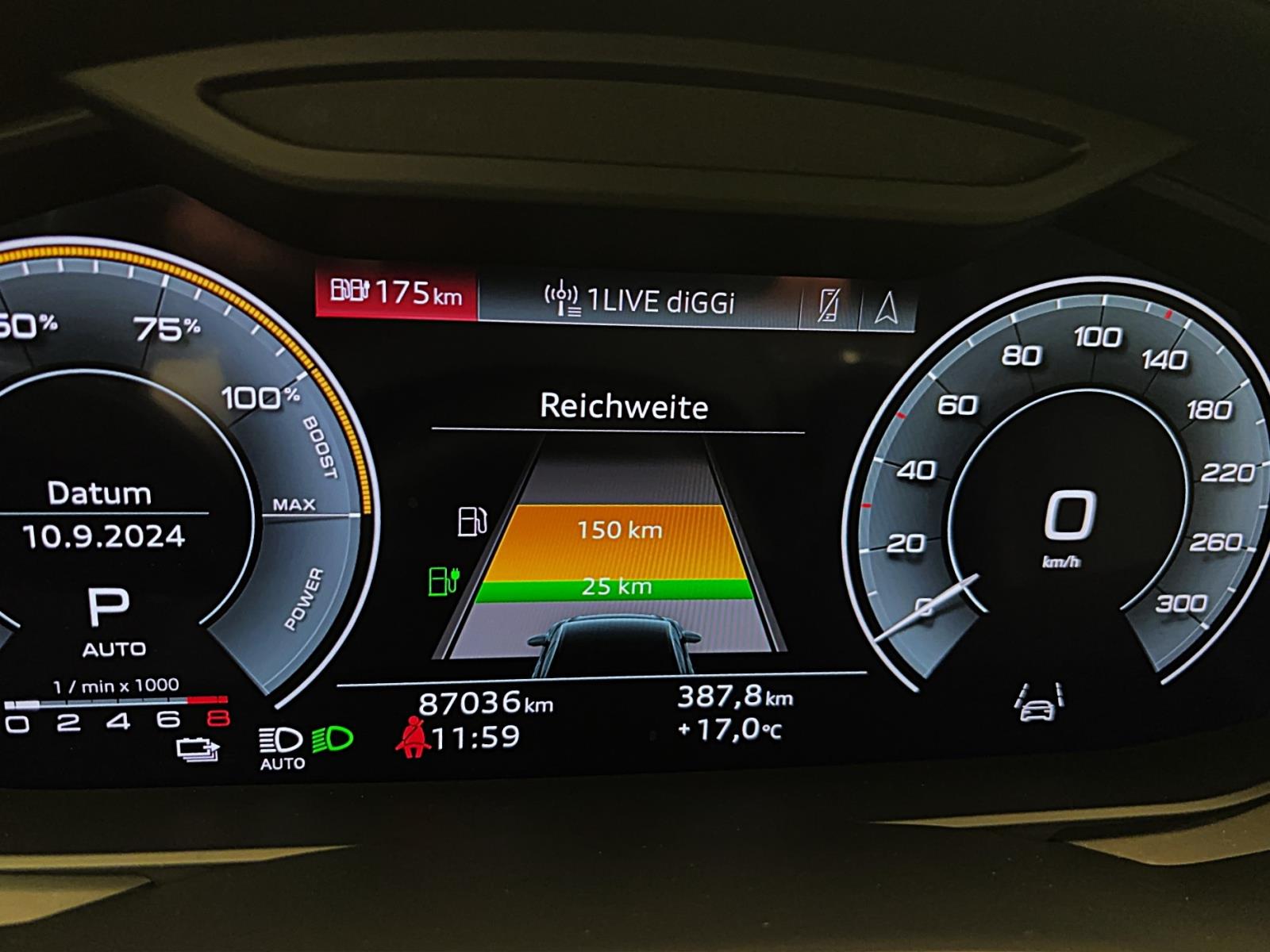 Audi A6 55 TFSIe q sportPano ACC TopView Matrix Navi B&O HUD
