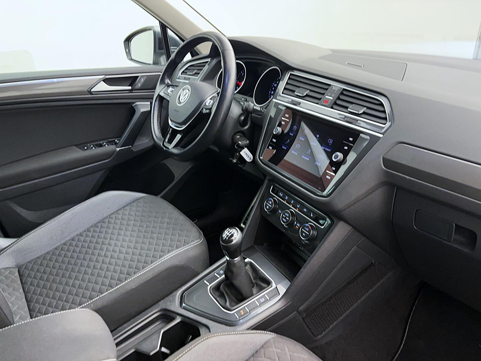 Volkswagen Tiguan 2.0 TDI Join AHK ACC PDC LED Navi HUD Winter