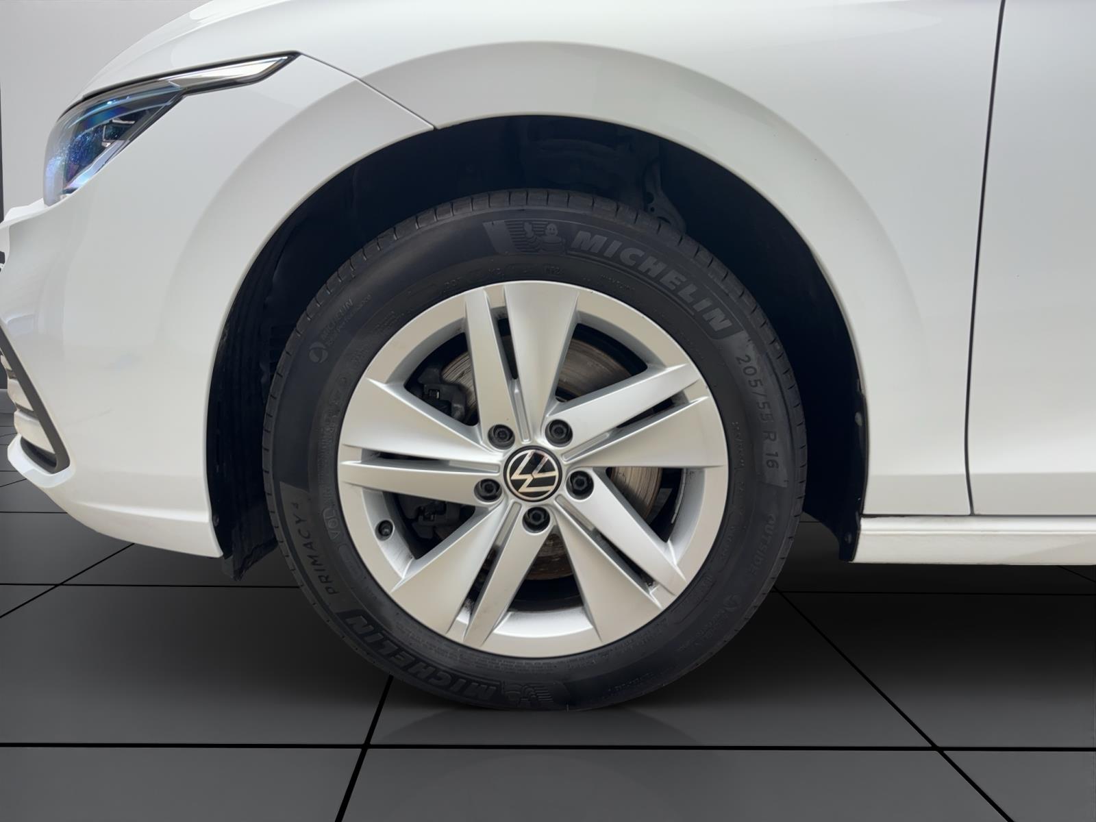 Volkswagen Golf Variant 2.0 TDI DSG LIFE ACC KAMERA LED
