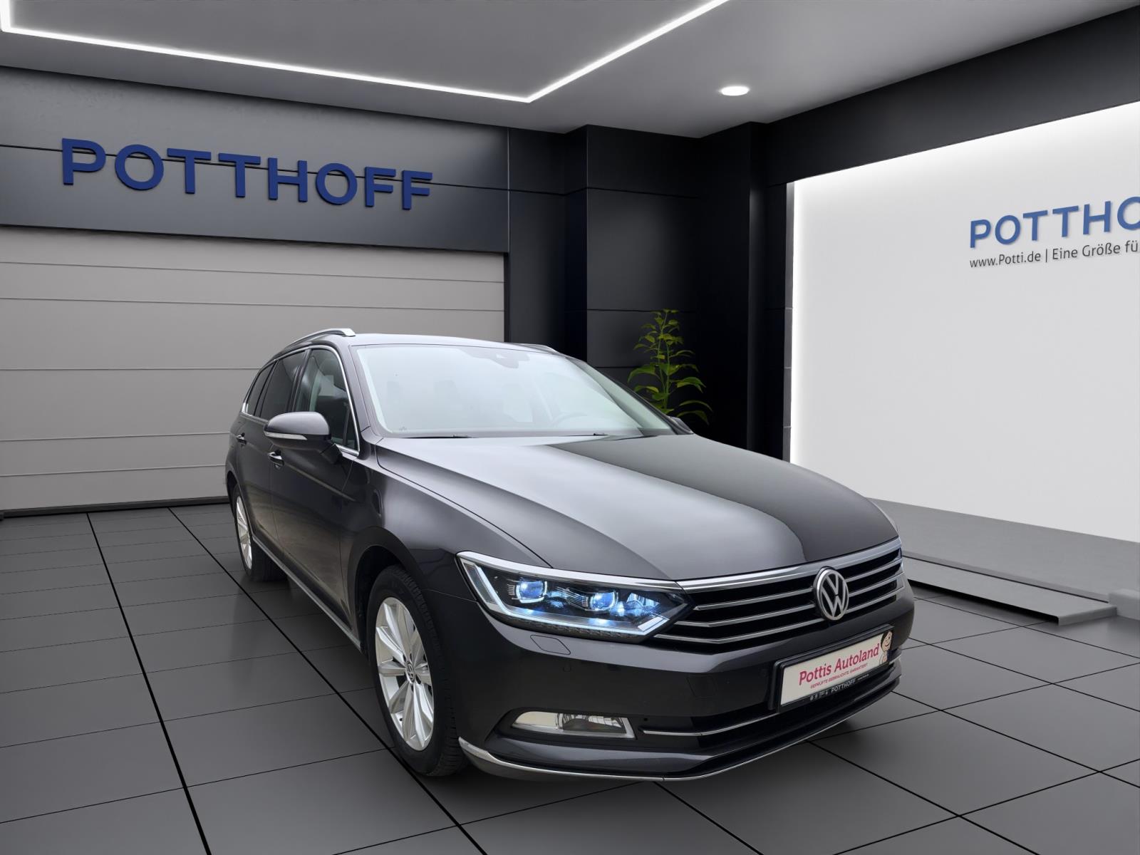 Volkswagen Passat Variant 2.0 TDI DSG HighlinePano AHK ACC DCC PDC LED Navi Winter