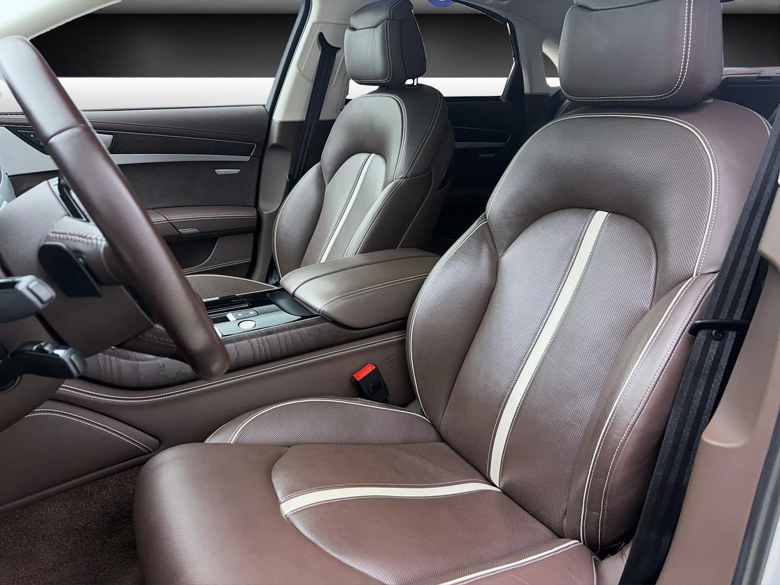 Audi A8 4.2 TDI q Pano ACC PDC TopView Navi HUD Bose