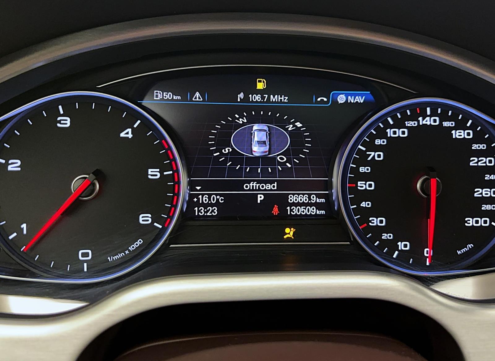 Audi A8 4.2 TDI q Pano ACC PDC TopView Navi HUD Bose