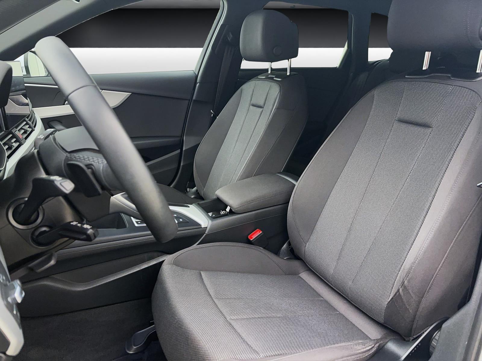Audi A4 Avant 35 TDI advanced AHK ACC PDC Kamera Matrix Navi