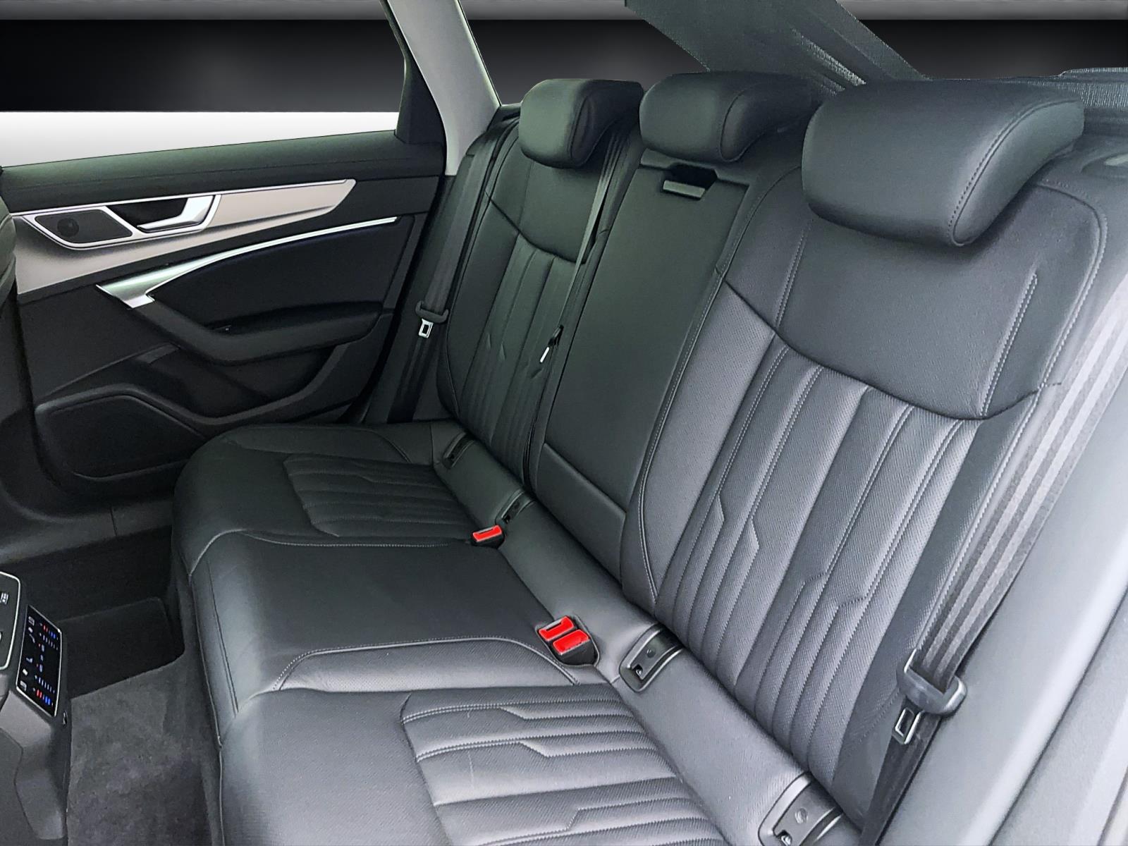 Audi A6 Avant 40 TDI design AHK ACC ParkAssist TopView LED Navi