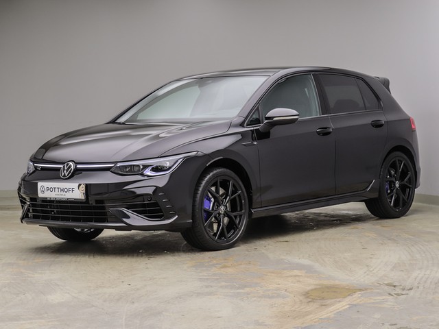 Volkswagen Golf R 8 Black Style 4Motion Pano Akra DCC Kamera IQ.Light Harman