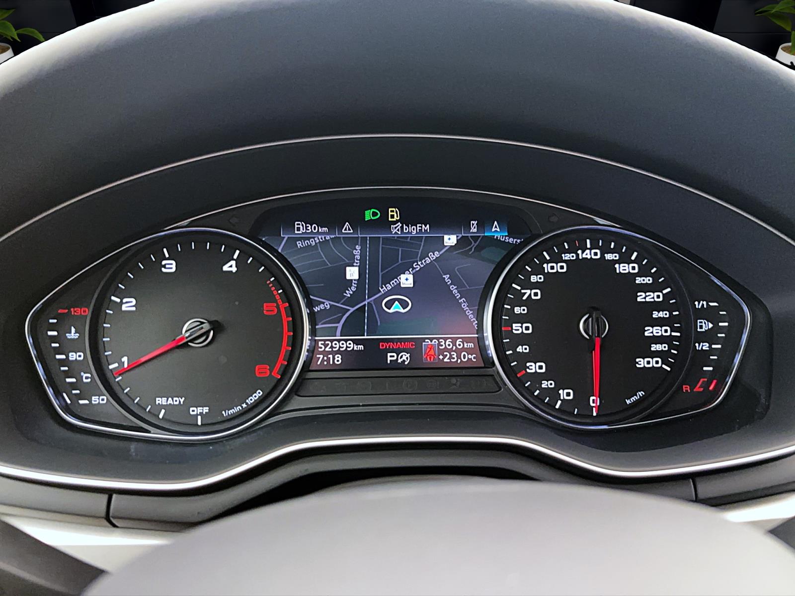 Audi A4 Avant 35 TDI advanced AHK ACC PDC Kamera LED Navi