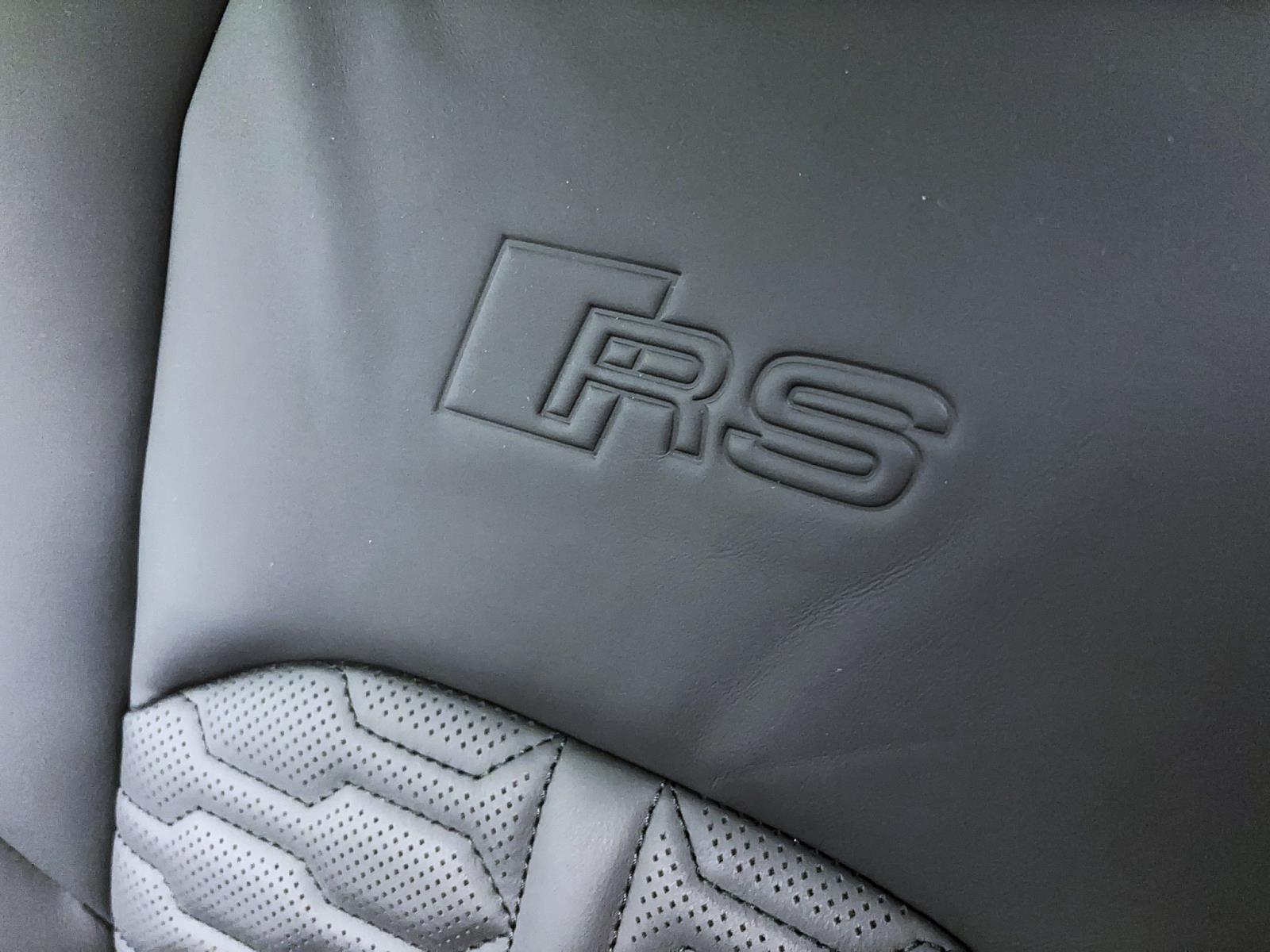 Audi RS6 Avant performance Standhzg Pano AHK TopView Matrix B&O