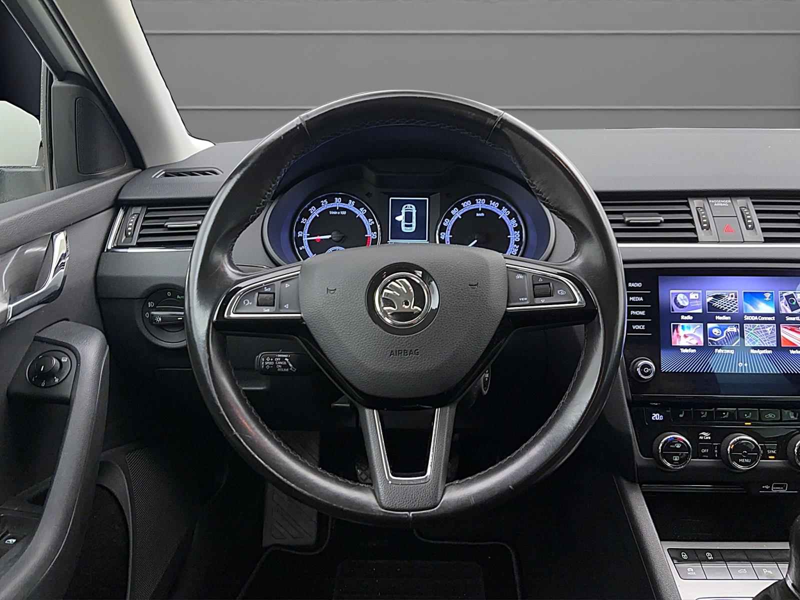 Skoda Octavia Combi 2.0 TDI SoleilACC ParkAssist Kamera LED Navi Sitzhzg