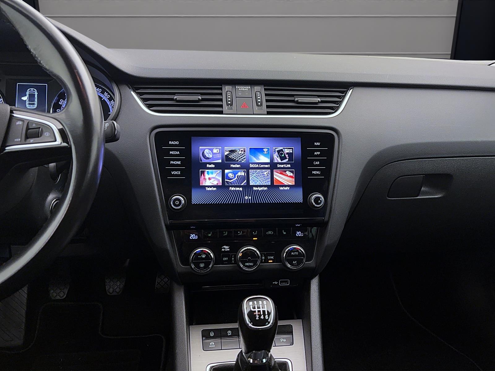Skoda Octavia Combi 2.0 TDI SoleilACC ParkAssist Kamera LED Navi Sitzhzg