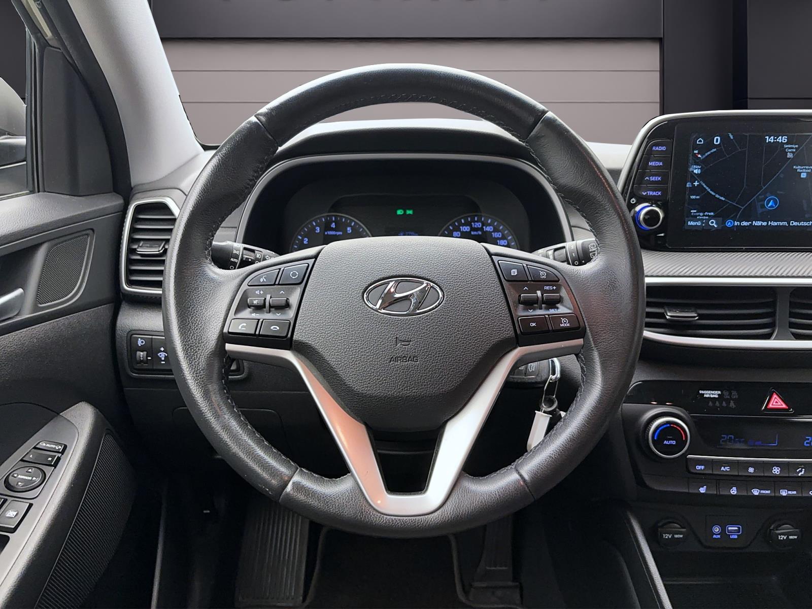 Hyundai TUCSON 1.6 T-GDI AdvantagePDC Kamera Navi Winter Klima Tempo
