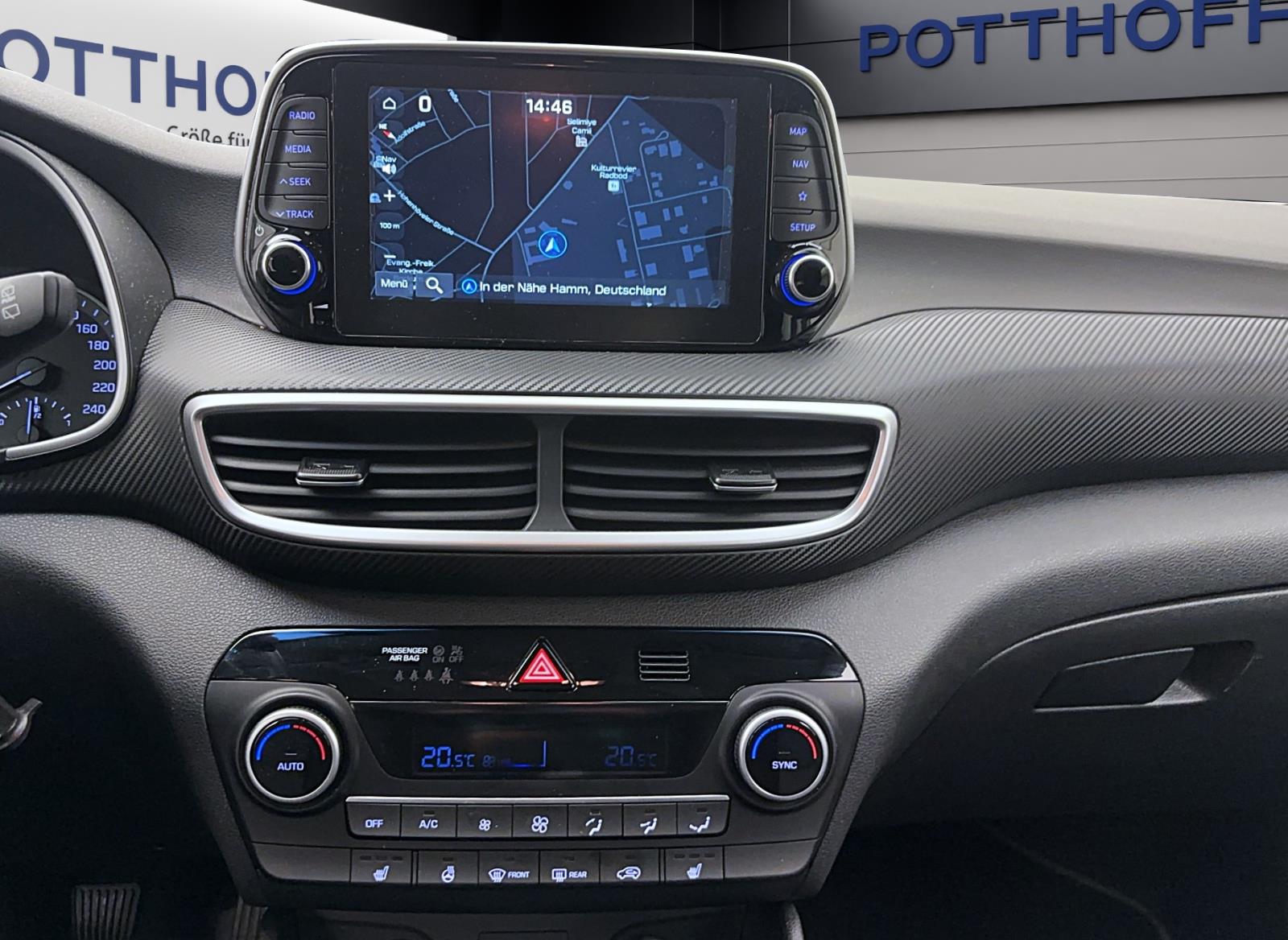 Hyundai TUCSON 1.6 T-GDI AdvantagePDC Kamera Navi Winter Klima Tempo
