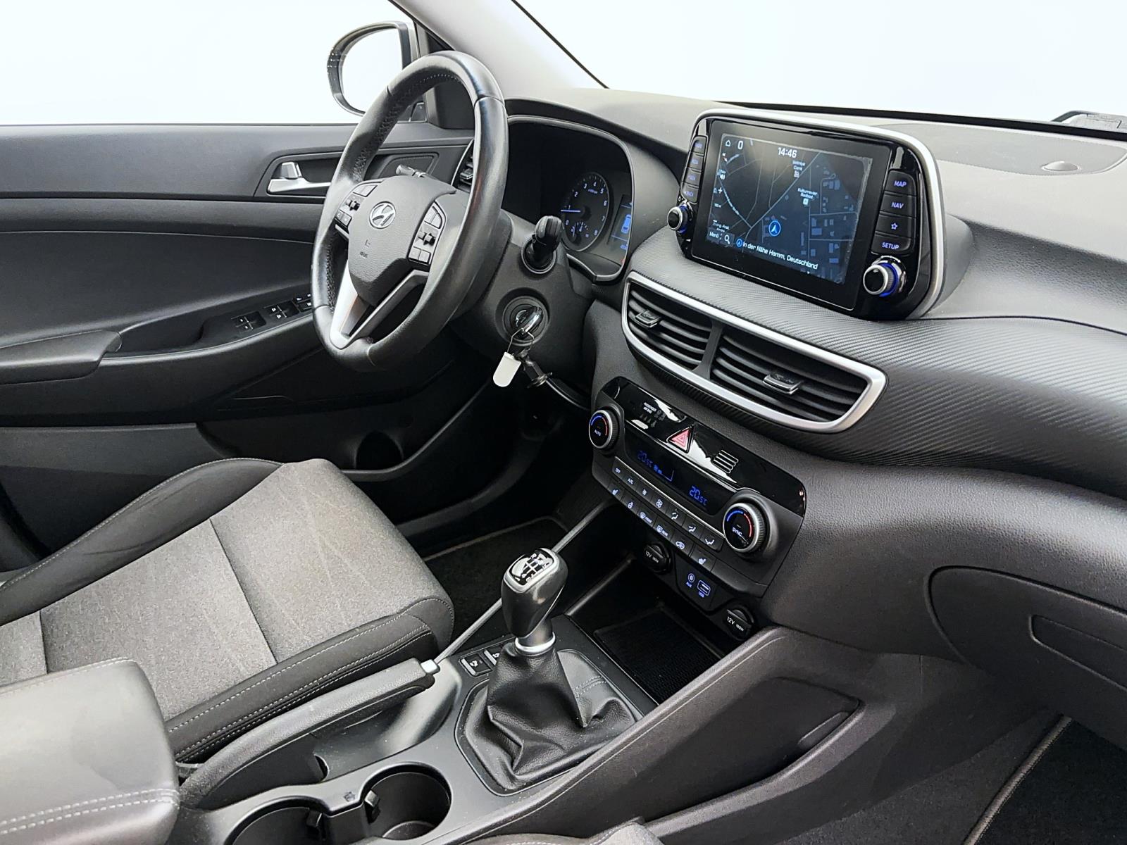 Hyundai TUCSON 1.6 T-GDI AdvantagePDC Kamera Navi Winter Klima Tempo