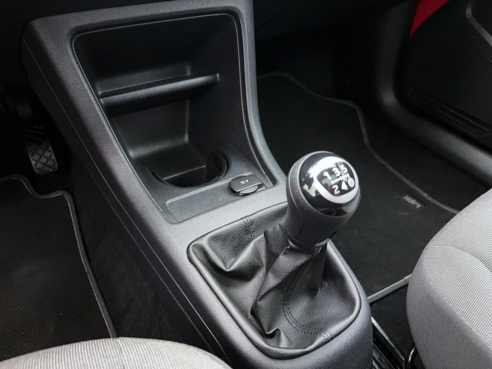 Volkswagen up! 1.0 MPI move up!Pano Klima