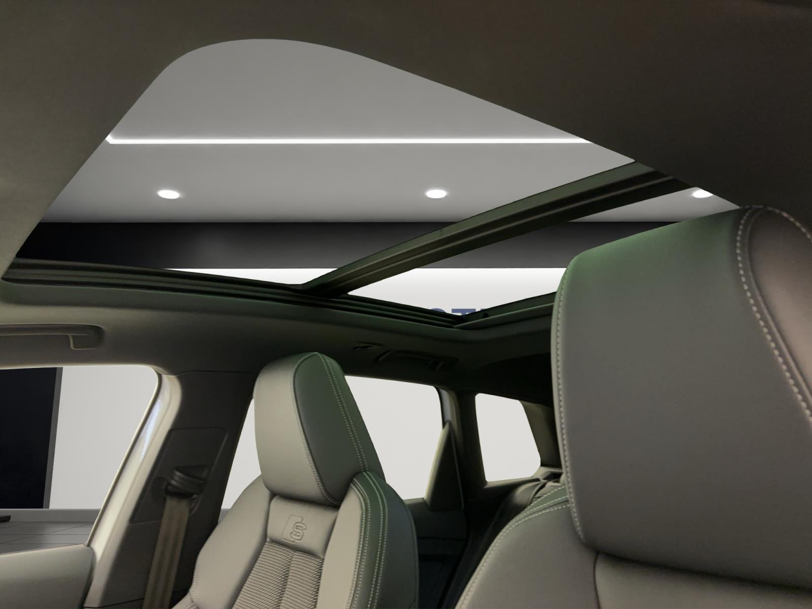 Audi Q4 e-tron 35 Pano ACC PDC Kamera LED Navi Sonos