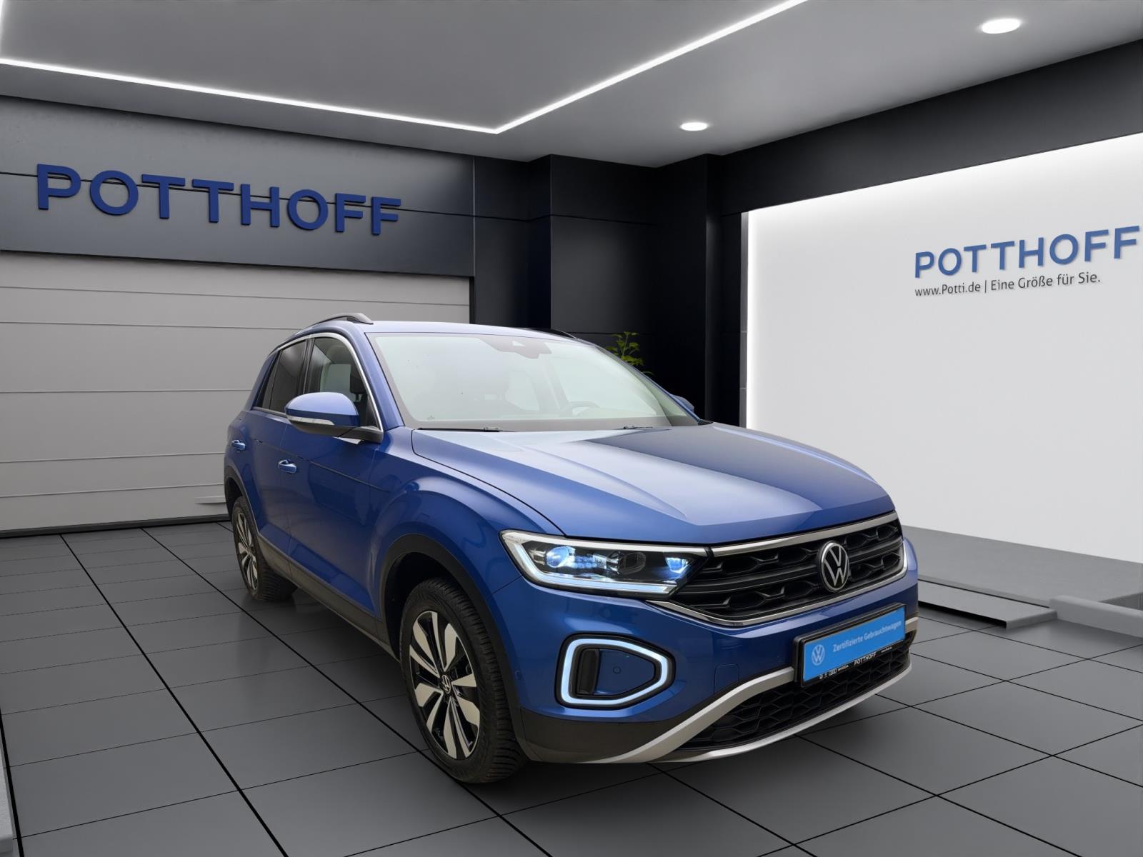 Volkswagen T-Roc 1.5 TSI DSG MoveStandhzg ACC AppConnect PDC LED+ Navi