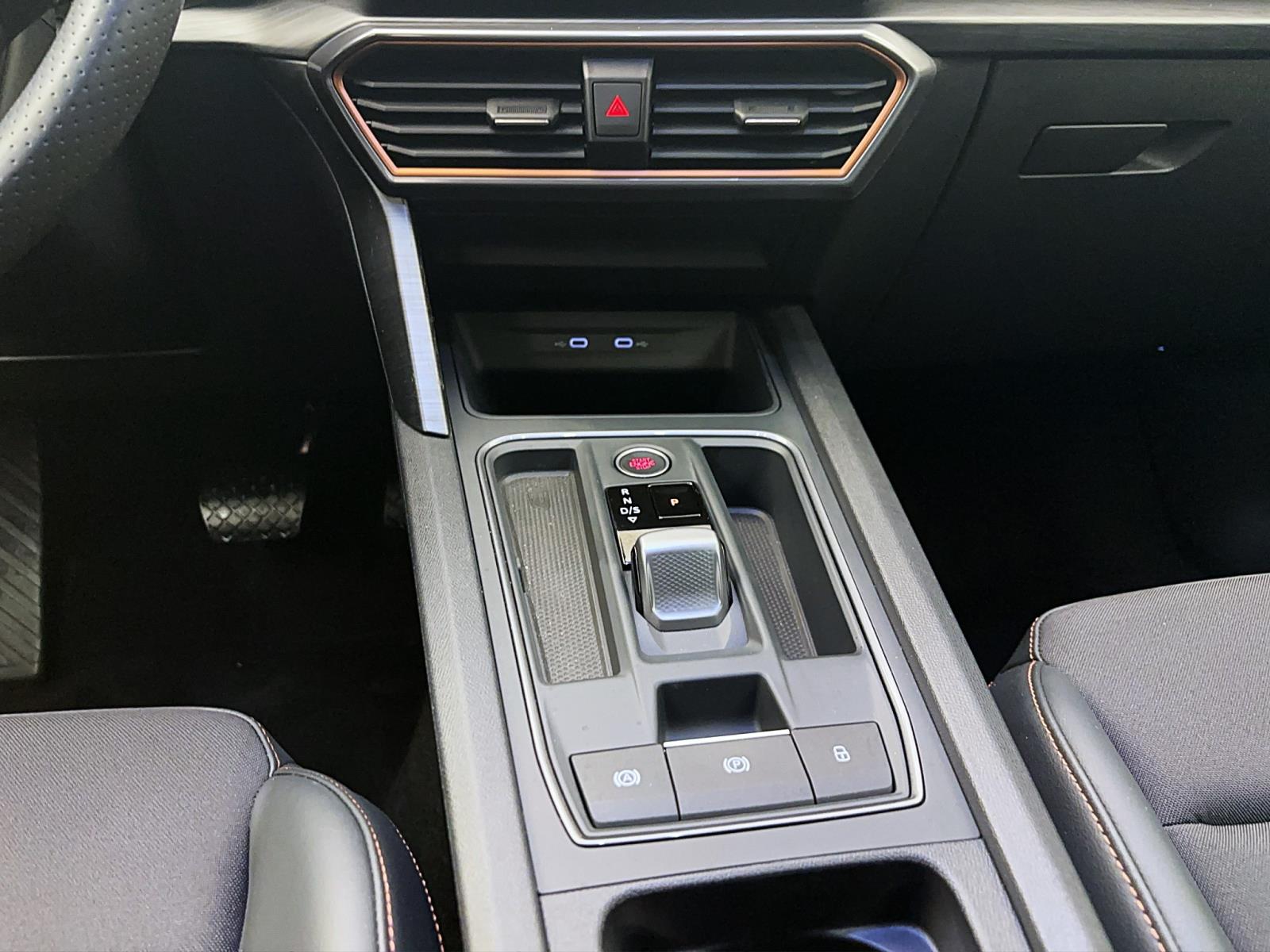 Cupra Formentor 1.4 TSI e-Hybrid DSG LED ACC Dyn.Blinker FrontAssist