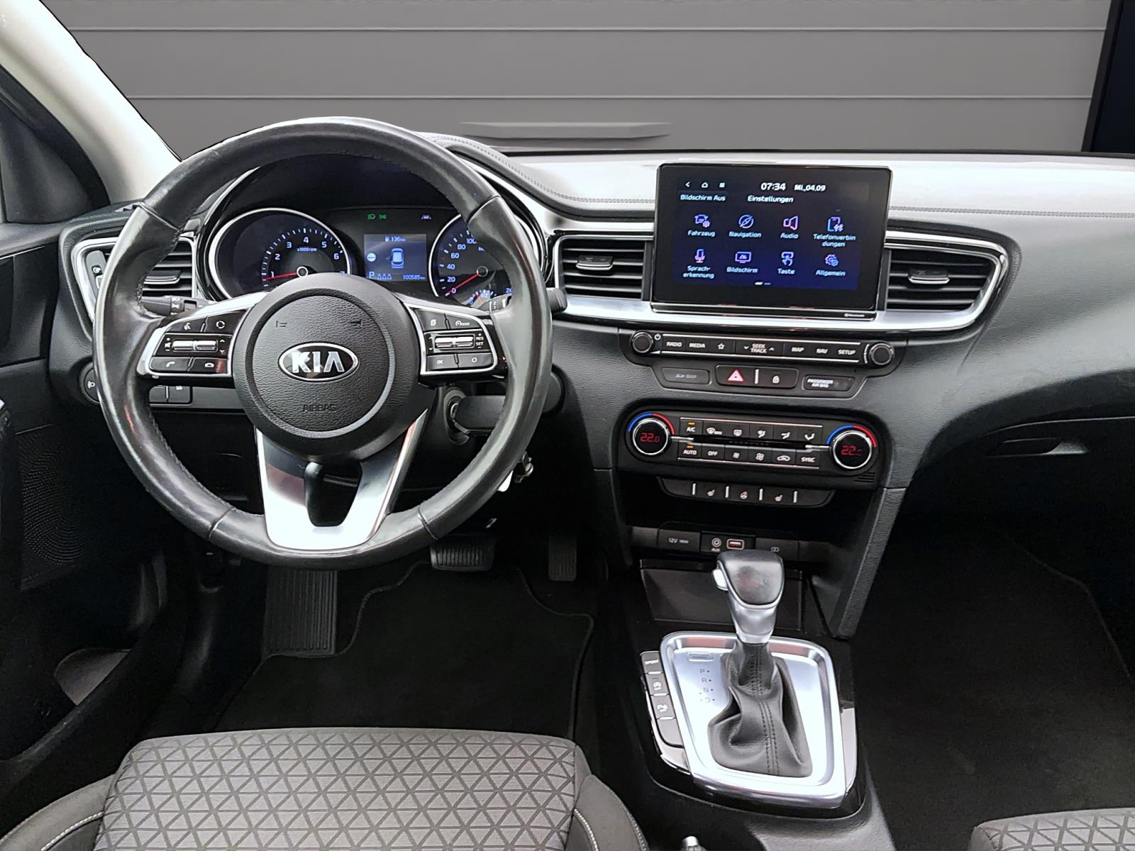 Kia Ceed Sportswagon 1.4 T-GDI DCT Vision PDC Kamera Navi Winter Tempo